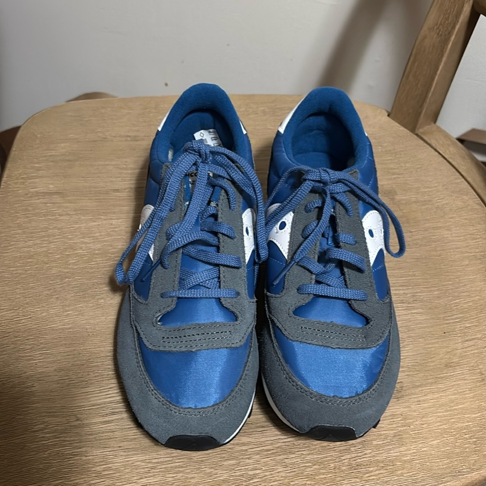 New Saucony Jazz Original Shoes A-7

No box
Smoke/pet free home
